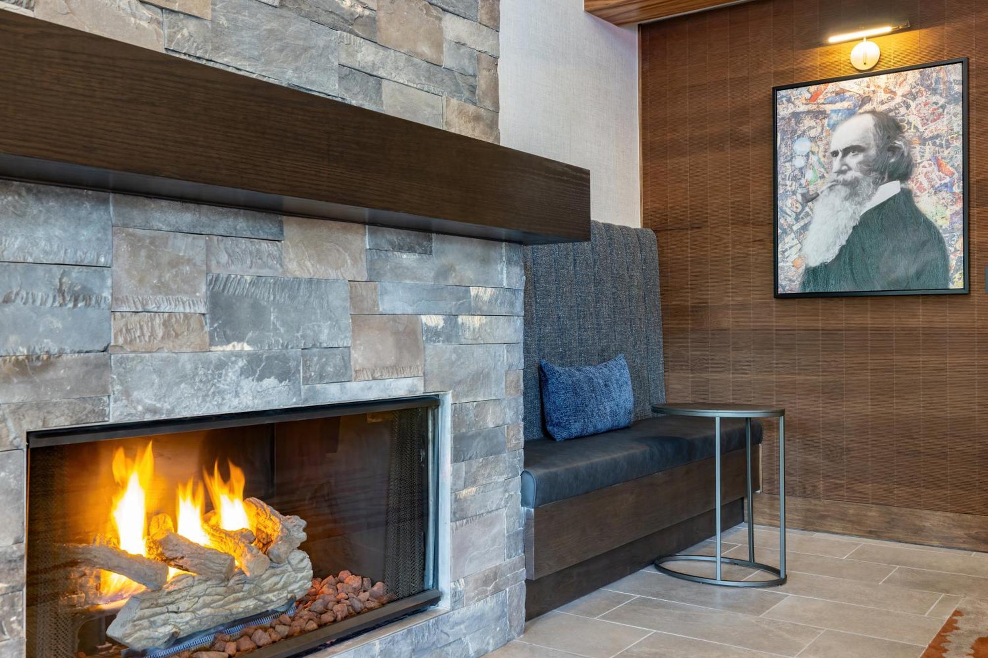 The Newberry Hotel Bend, Tapestry Collection By Hilton Екстериор снимка